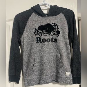 kids roots sweater